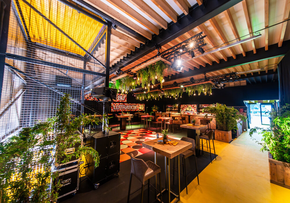 Sfera - Lutrabox Locatie (006 - 051).jpg